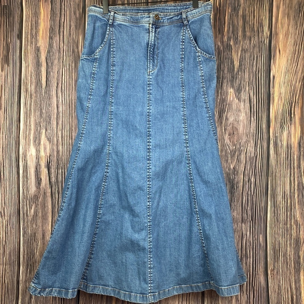 Vintage Collection Long Bell Shaped Denim Skirt- Size Medium - Picture 1 of 10